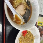 北京 - ラーメンと炒飯セット　ランチ