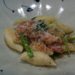 filo - 津志田芋のニョッキ　ホロホロ鳥とセリ、三つ葉のラグービアンコ