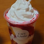 Cafe LAube - ソフトクリーム・パルフェいちごアップ