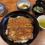 川魚料理 魚庄 - 