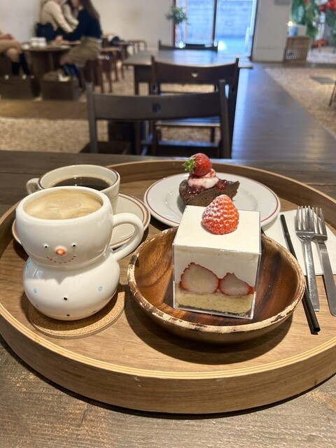 『大阪にもある可愛い韓国カフェの本店』by moka.no.suke : cafe+82 （カフェプラスハチニ） - 薬院/カフェ [食べログ]