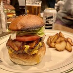 マンチズ バーガー シャック - 