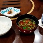 特選飛騨牛 花ざくろ - 赤だし、ライス、漬物、ほうじ茶