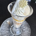 DINING & BAR TABLE 9 TOKYO - 