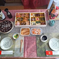 札幌菜 虎鯨 - 虎鯨特製おせち、数の子、ハタハタの飯寿司、妻の手作り茶碗蒸しと苺入りティラミス2025