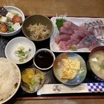 天然魚と七輪焼き 隠れ居酒屋 雑魚や - 