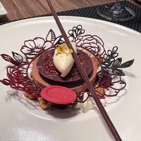 ポム・ダダン - 