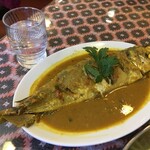 インド料理 パリワル - どーん！(比較用にコップを置きました)