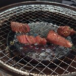 焼肉肉将軍 まる福 - 