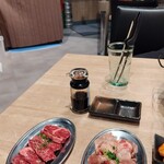 焼肉肉将軍 まる福 - 