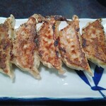 小鉄屋 - お店自慢の小鉄餃子！