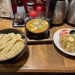 あんびしゃす花 - 