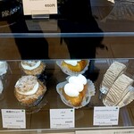 洋菓子舗 茂右衛門 - 