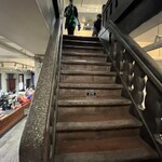 統一星巴克 - 2Fへの階段