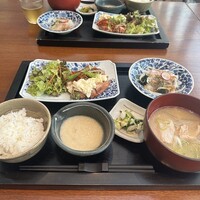 ダイナミックキッチン＆バー 響 風庭 赤坂 - 