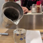 丸万元祖焼鳥 - 焼酎お湯割り　275円