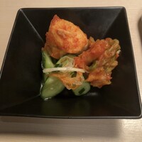 焼肉矢澤 京都 - 前菜のキムチ盛り合わせ　旨い◎！