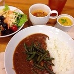 フォレスタ - 美瑛町産サヤインゲンのカレーセット