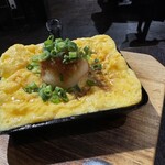 鶏冠 - 鉄板鶏出汁玉子焼