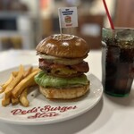 REDS' BURGER DINER - 