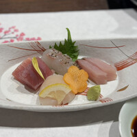 しゃぶしゃぶ・日本料理 木曽路 大宮店 - お造り（4種）