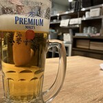 肉汁餃子のダンダダン 西日暮里店 - はじめの生ビール！