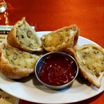 サザ ダイニング・バー - 料理写真:サモサ