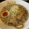 泡系しおとんこつラーメン べらしお 総本店