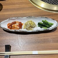 中目黒焼肉 登牛門 - 