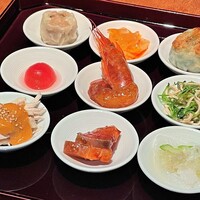 膳處漢ぽっちり - 豆皿九点盛り