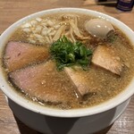 R+ 隠れ家すぎるラーメン屋 - 