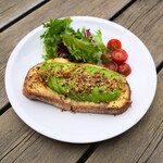 GARDEN HOUSE CRAFTS - 