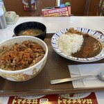 Sukiya Fukui Harue Ten - 牛丼W套餐午餐