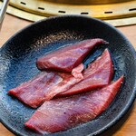 282759314 - お店からのサービスしていただいたタン下♪