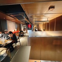 焼肉SEJONG - 奥にも個室がある様です