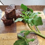 浅草今半 - 姫路和牛炭火焼きサイコロ