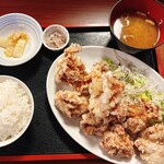 よしやす食堂 - ザンギと定食