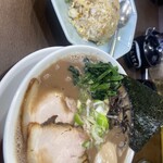 うまいヨゆうちゃんラーメン - 