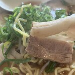 元祖第一旭 - 焼豚は薄いが味はしっかりしている。