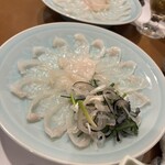 旬肴ふく堀田 - すごい厚めのテッサ。食べ応えがある。テッサと唐揚げだけあればいい
