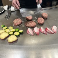 ニュー松坂 六本木店 - 