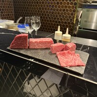 HIKARI - 