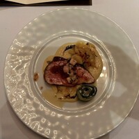 レ セゾン - 寒鰤のグリエ　トリュフ風味のアンディブ