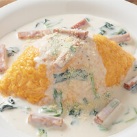 おむらいす 料理メニュー : 十六雑穀オムライス＆炭焼きハンバーグ専門店 お