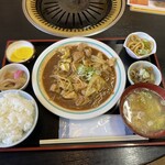 網焼ホルモン 松雲 - ホルモン定食