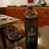 味の中華 羽衣 銀座本店 - ツレはワイン