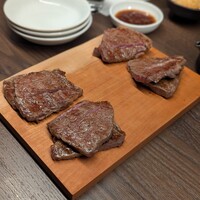 東京食肉市場直送 肉焼屋 D-29 広尾店 - 