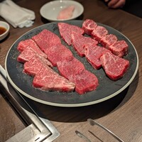 東京食肉市場直送 肉焼屋 D-29 広尾店 - 