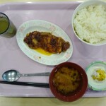 カルフール - ｢山賊焼き定食｣一式(ご飯大盛り)