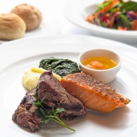 サーフ&ターフランチ